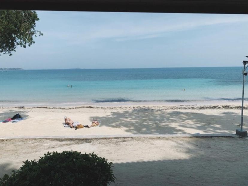Hotel ลุงดำฮัทบีช Koh Samet Exterior foto